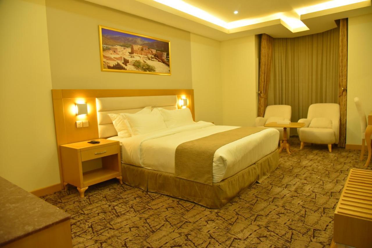 Muscat Plaza Hotel Extérieur photo