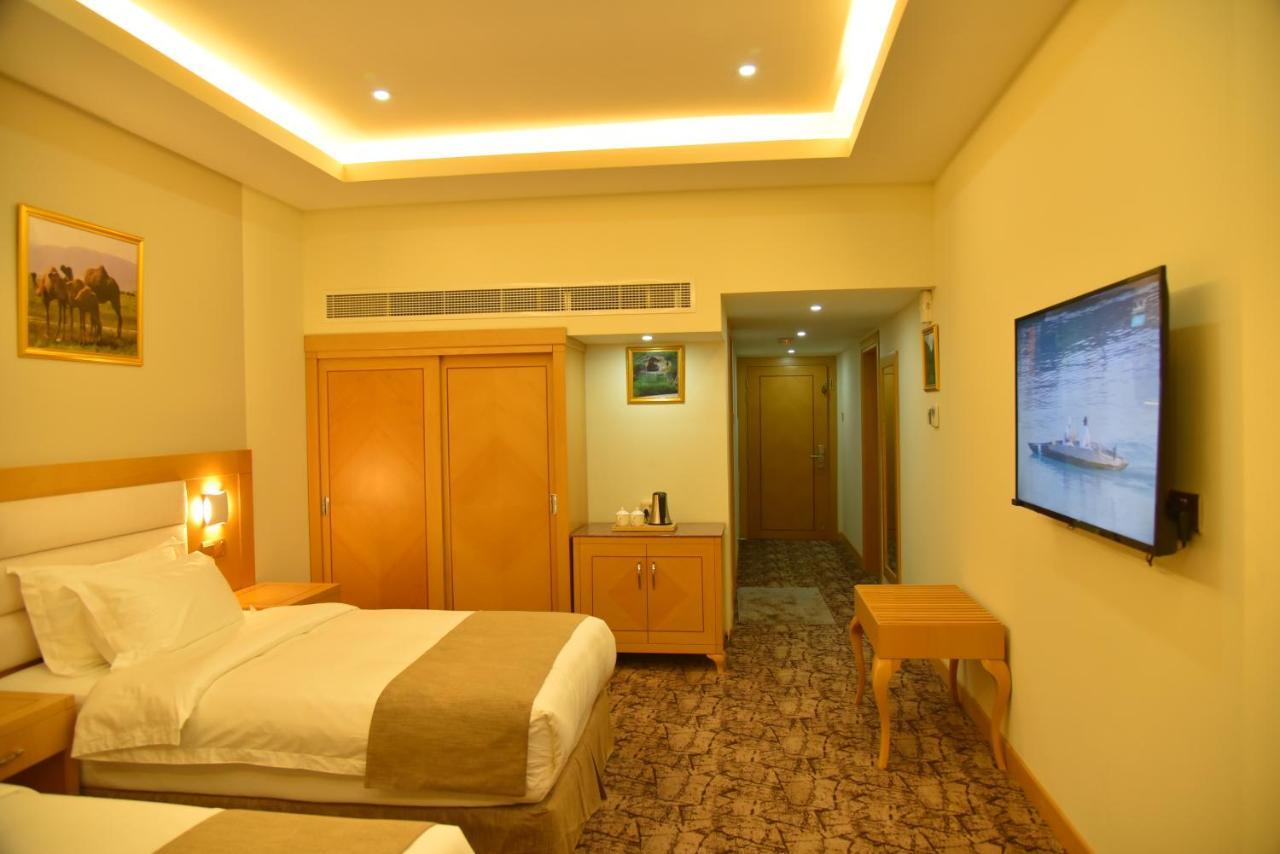 Muscat Plaza Hotel Extérieur photo