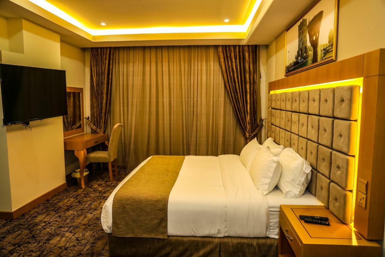 Muscat Plaza Hotel Extérieur photo